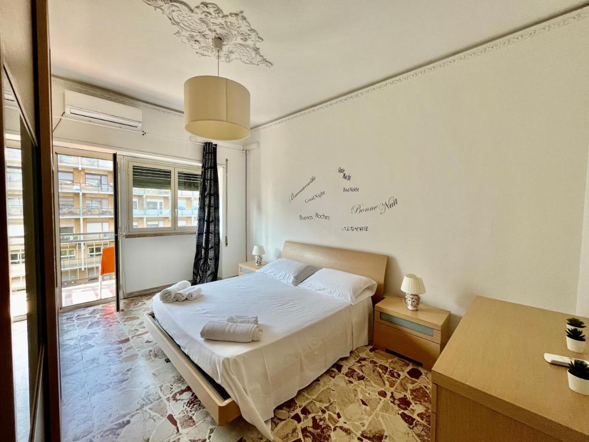 Sea View Holiday Apartment Catania Esterno foto